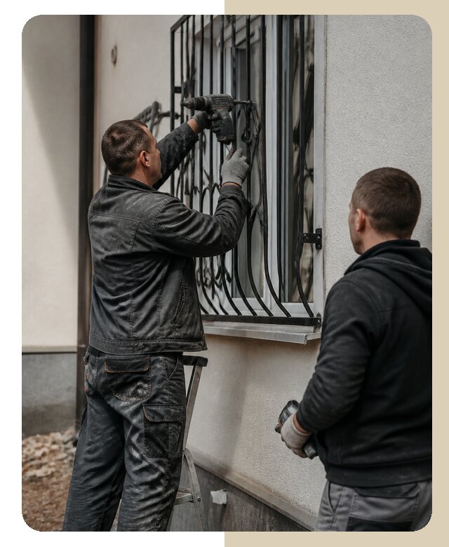 Установка наружных решеток в Белогорске от 4999 р. | ДвериЛегко-Бгк